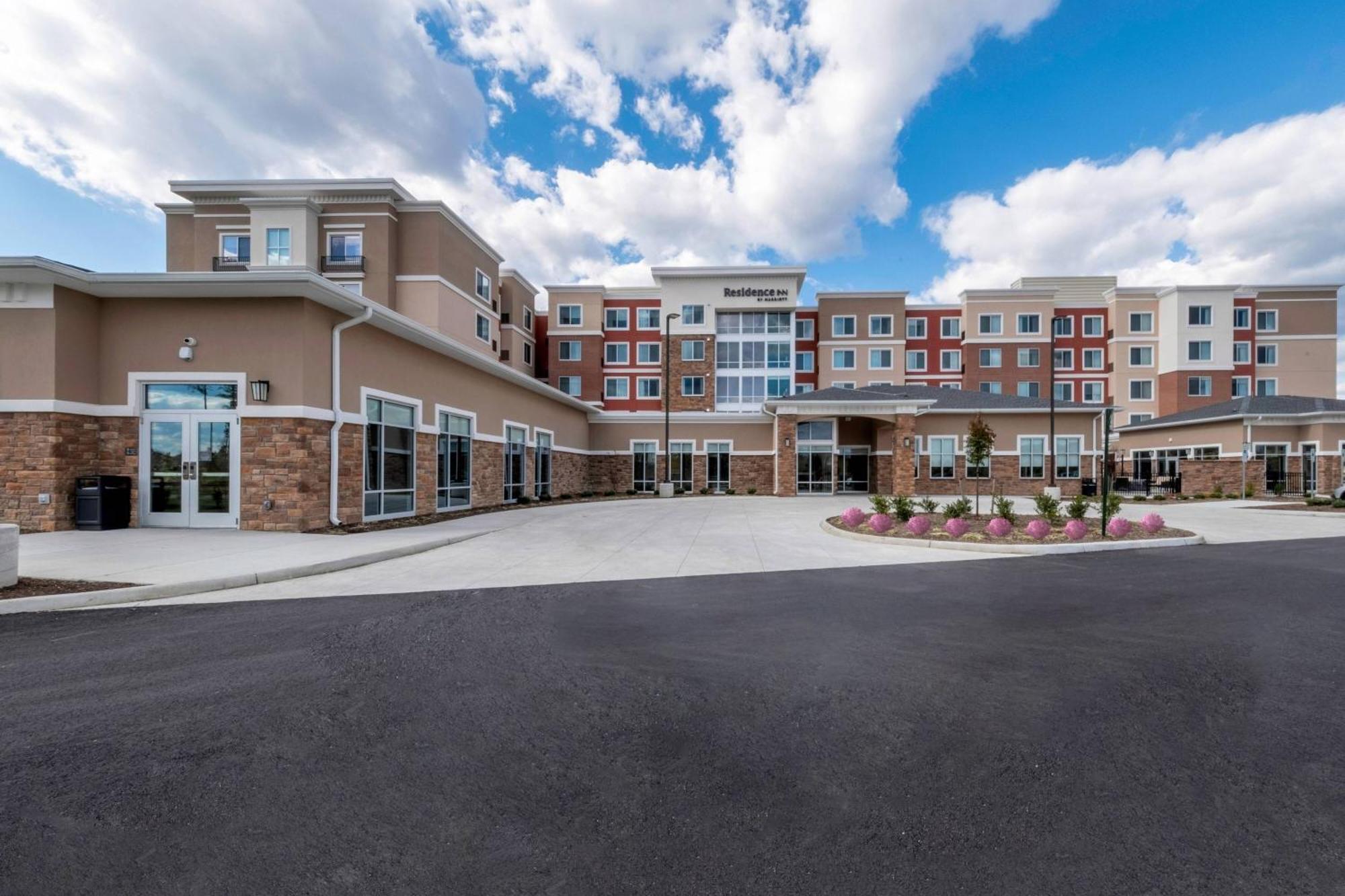 Residence Inn By Marriott Richmond At The Notch Short Pump Exterior photo